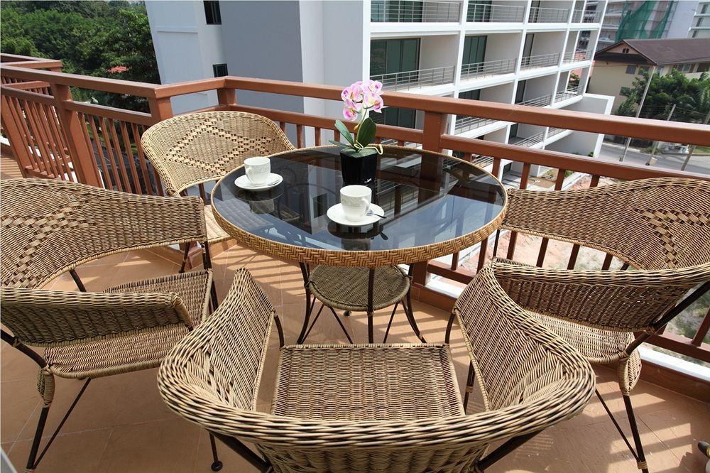 Emerald Palace Aparthotel Pattaya Luaran gambar