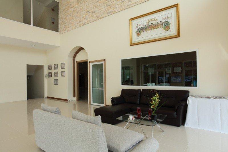 Emerald Palace Aparthotel Pattaya Luaran gambar